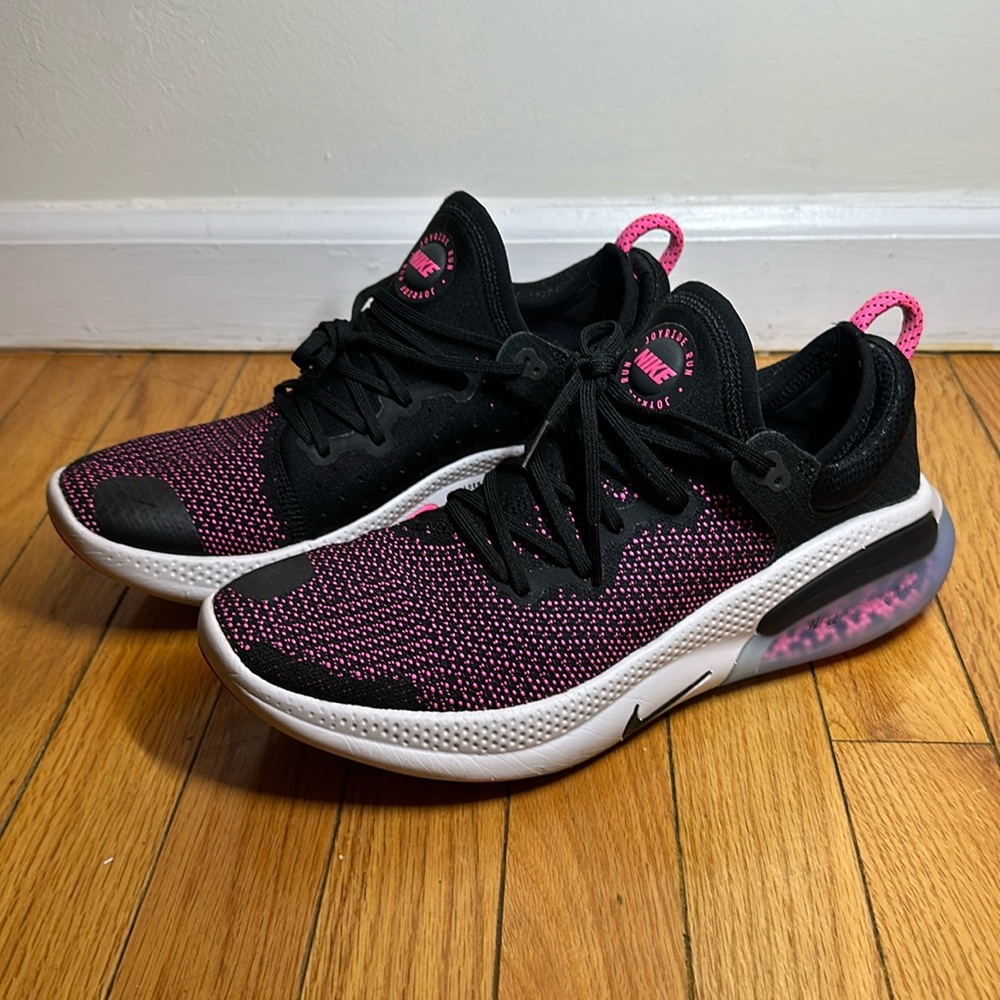 Nike Joyride Run - Black/Pink - Men’s 10.5